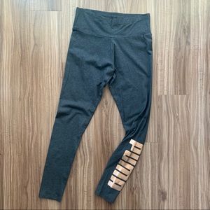 New with Tags Puma Women’s Leggings Size Large